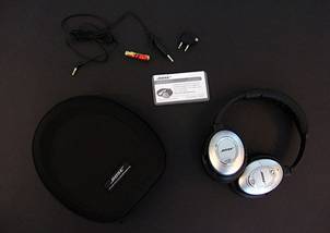 http://www.ilounge.com/assets/images/reviews_bose/quietcomfort15/2.jpg